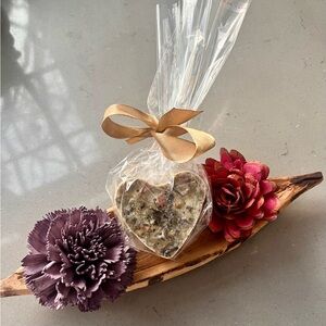 Handmade Goatsmilk wildflower and Nordic berry blend natural exfoliation gifts